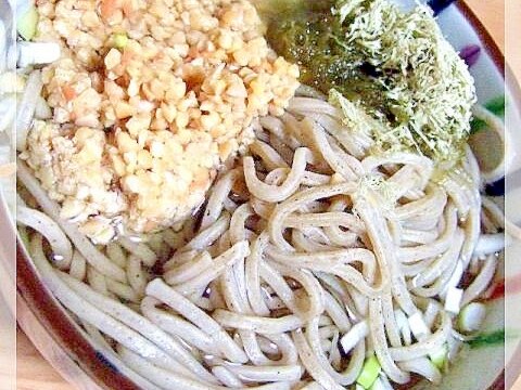 納豆とろろ昆布のあったかそば